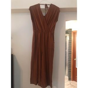 Universal Thread Romper